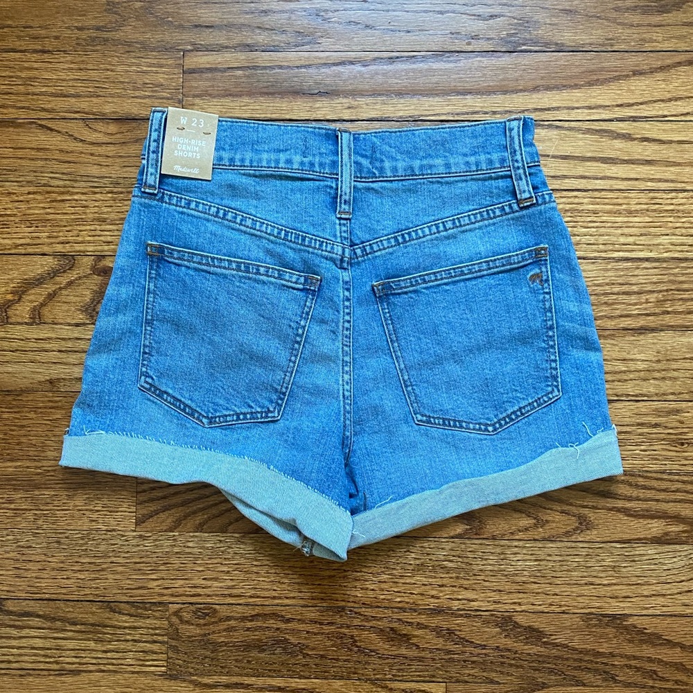 Madewell High Rise Shorts - Picture 2 of 6